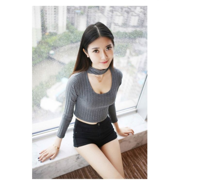 Vraie jeune fille asiatique passionné